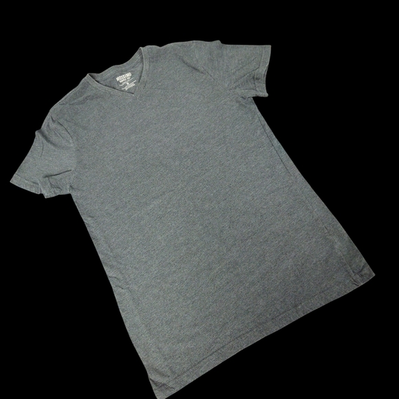 EUC Mossimo Supply Co. Charcoal V-Neck Tee Size XS - Picture 1 of 3